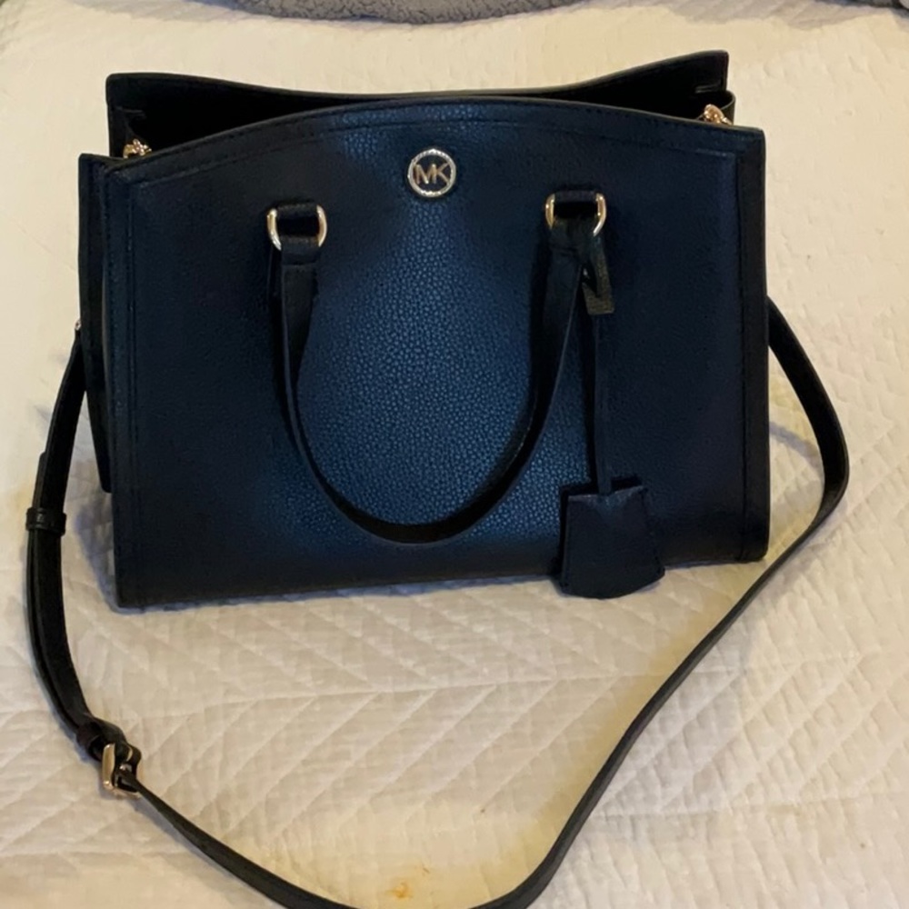 Michael Kors large handbag with strap to use as crossbody